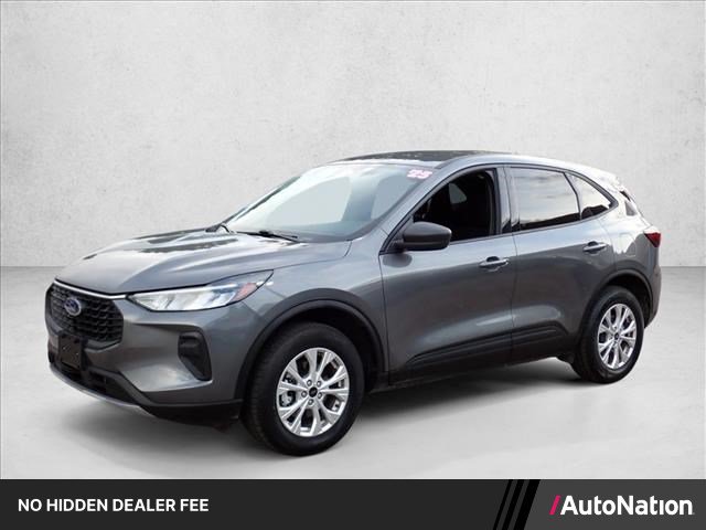 Used 2025 Ford Escape Active AWD/4WD image 1