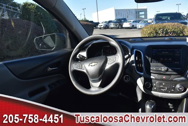 Used 2020 Chevrolet Equinox LS w/ LS Convenience Package image 24