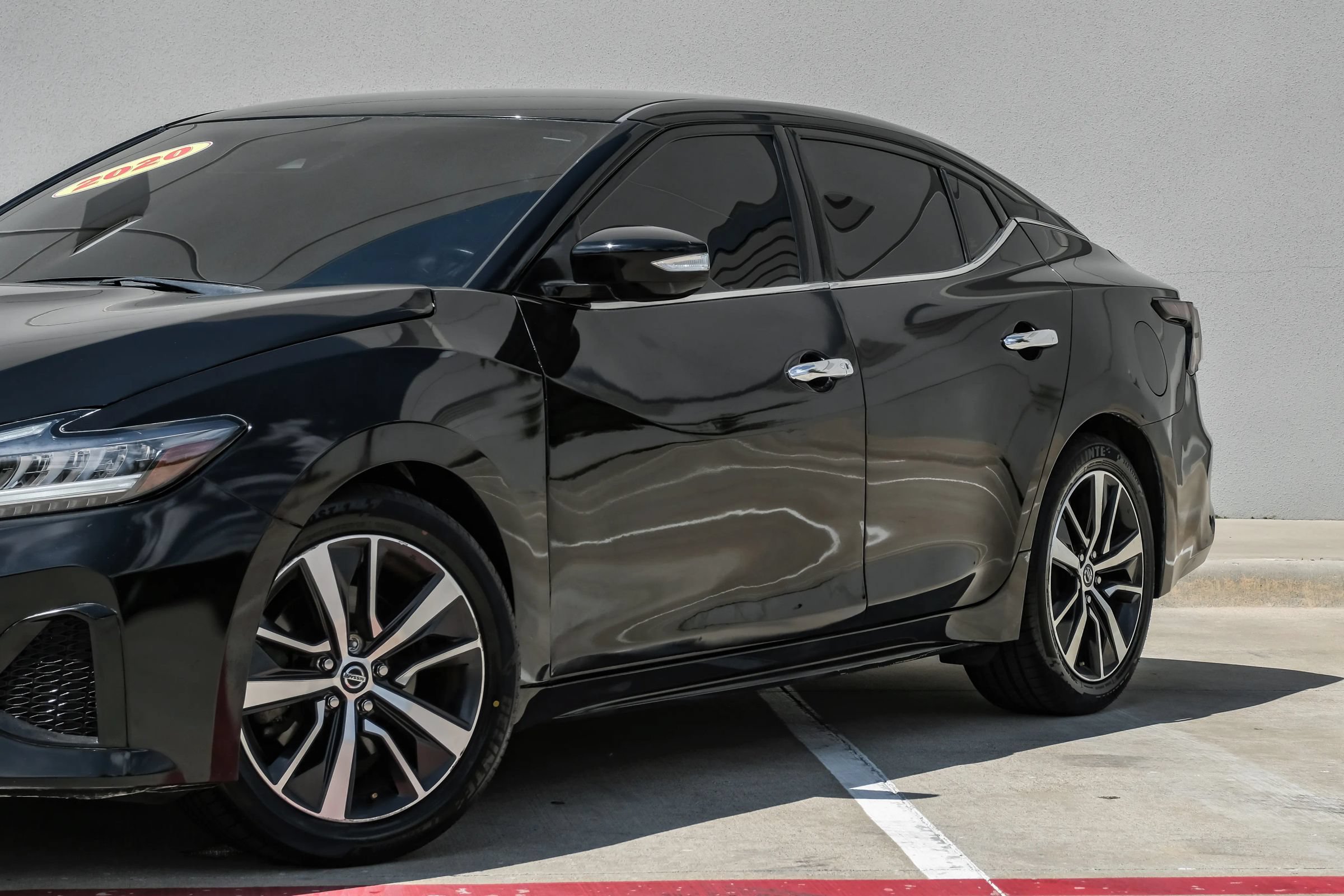 Used 2020 Nissan Maxima 3.5 SV w/ Floor Mat Group FWD image 14
