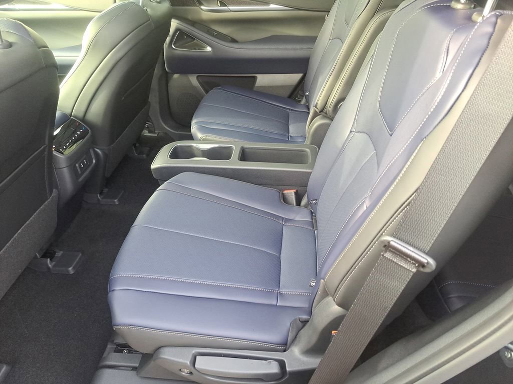 New 2026 INFINITI QX60 Sport w/ Dark Cargo Package image 19