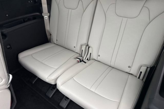 New 2026 Kia Sorento EX image 18