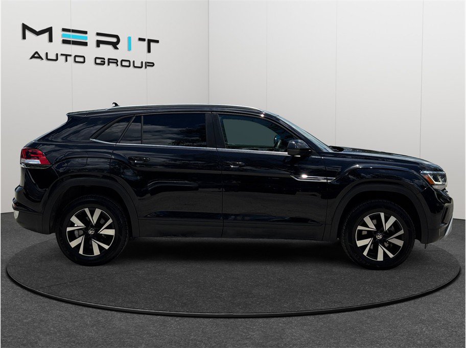 Used 2023 Volkswagen Atlas Cross Sport SE AWD/4WD image 10