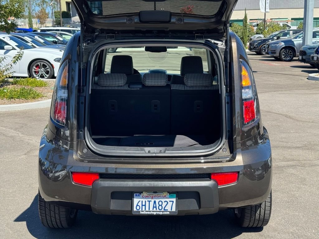 Used 2010 Kia Soul ! FWD image 23