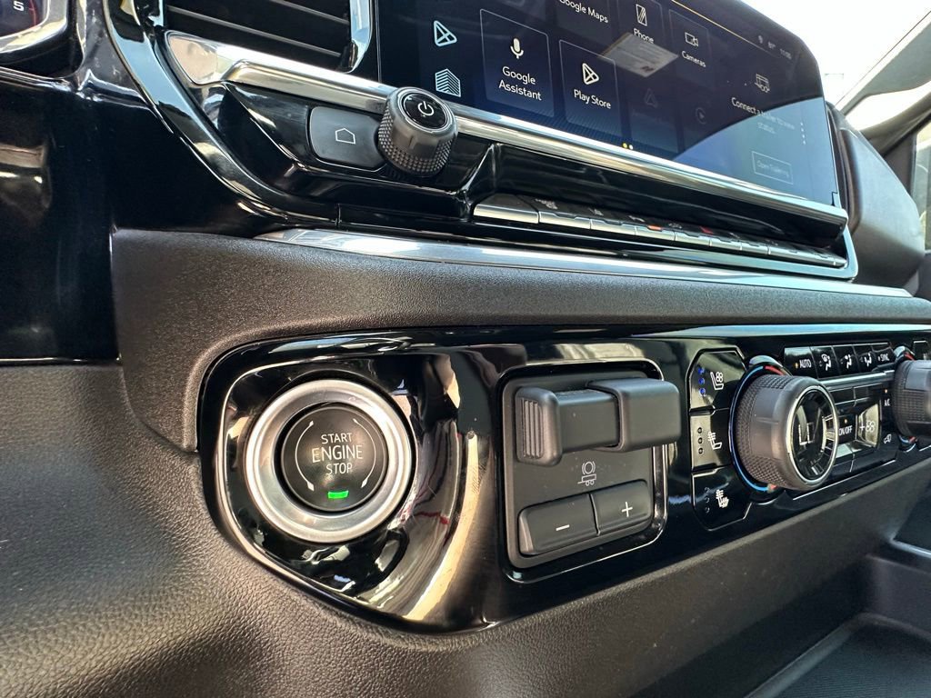 Used 2025 Chevrolet Silverado 2500 High Country w/ Technology Package image 34