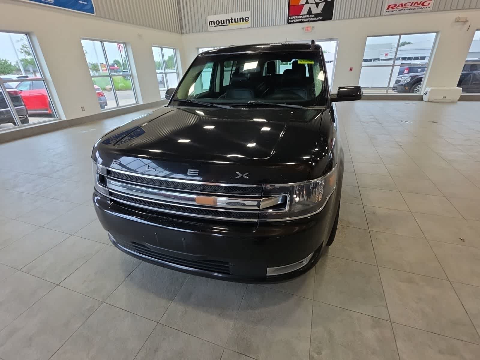 Used 2018 Ford Flex SEL w/ Equipment Group 202A AWD/4WD image 3