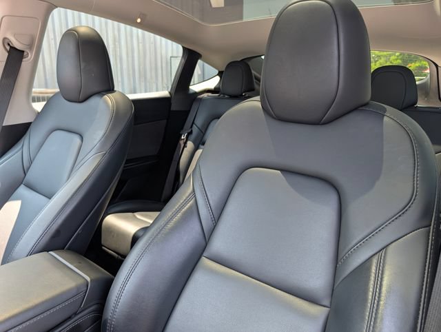 Used 2023 Tesla Model Y Long Range AWD/4WD image 13