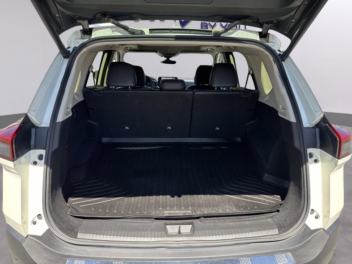 Used 2023 Nissan Rogue SL w/ SL Premium Package FWD image 33