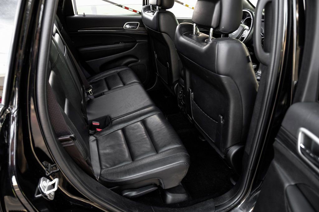 Used 2022 Jeep Grand Cherokee Limited w/ Tech Group image 48