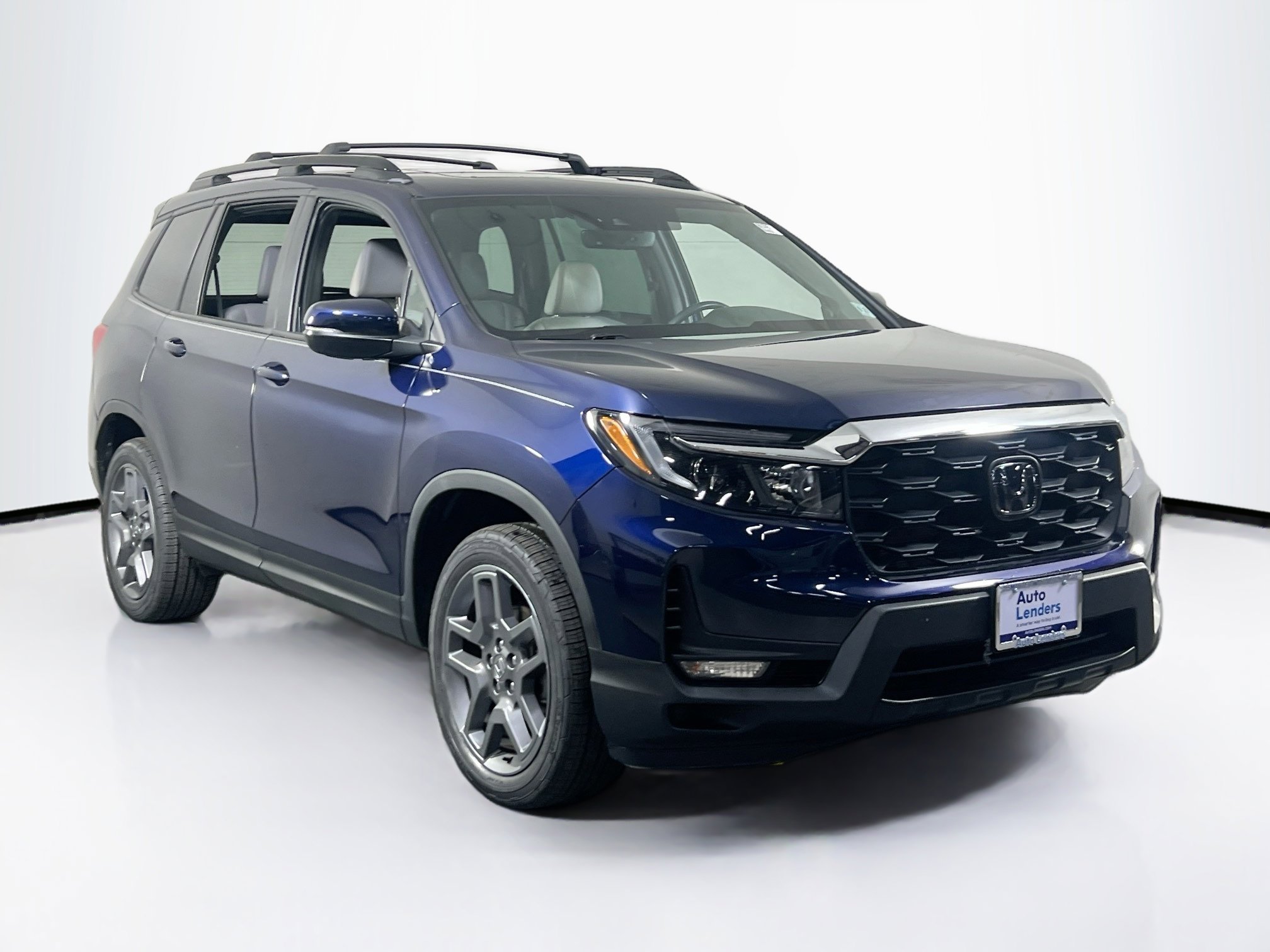 Used 2022 Honda Passport EX-L image 3