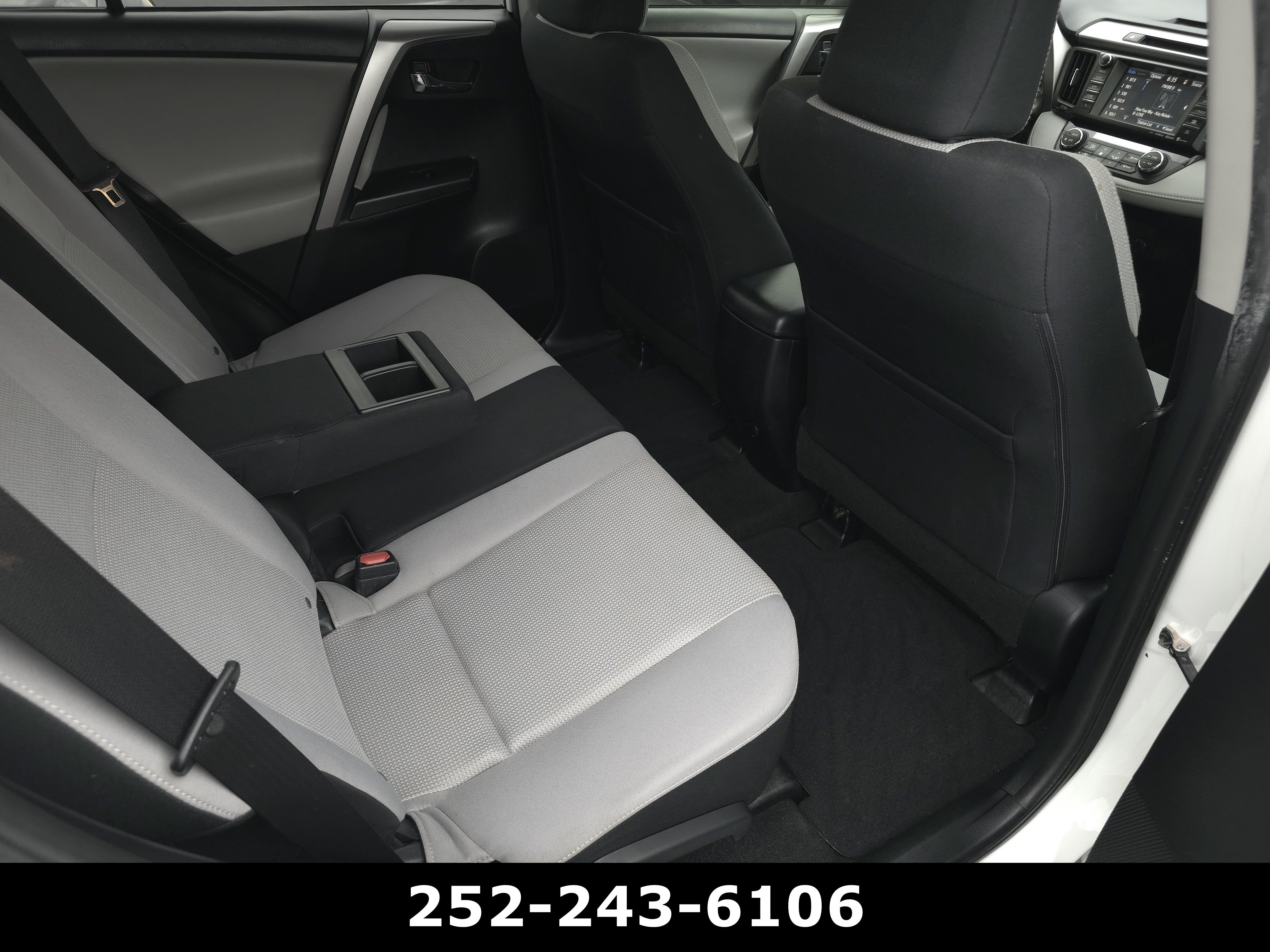 Used 2016 Toyota RAV4 XLE FWD image 38