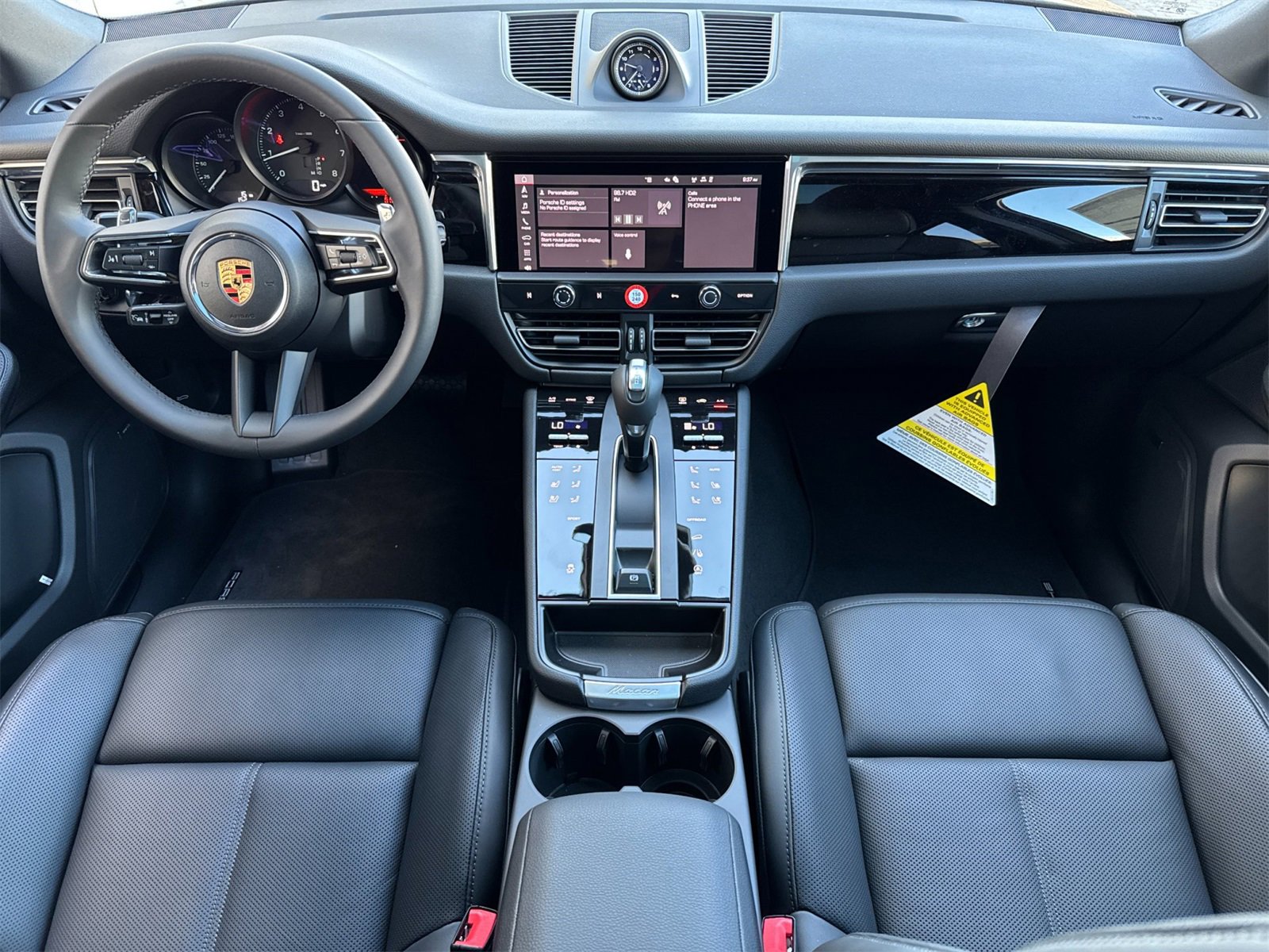 New 2026 Porsche Macan image 6