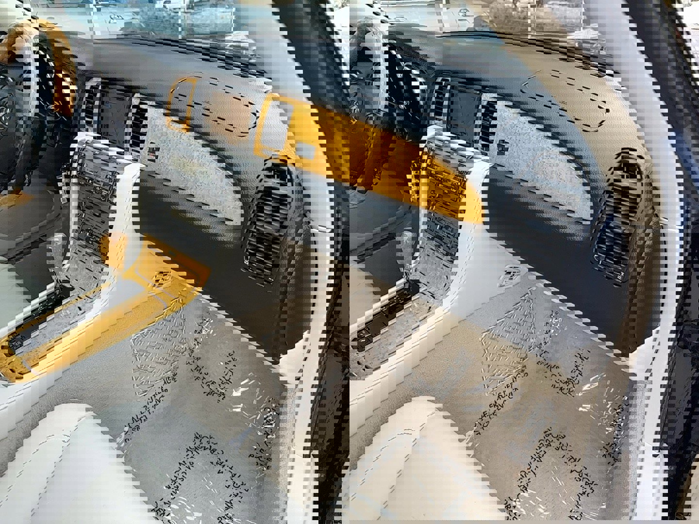 Used 2005 Lexus SC 430 Convertible image 18