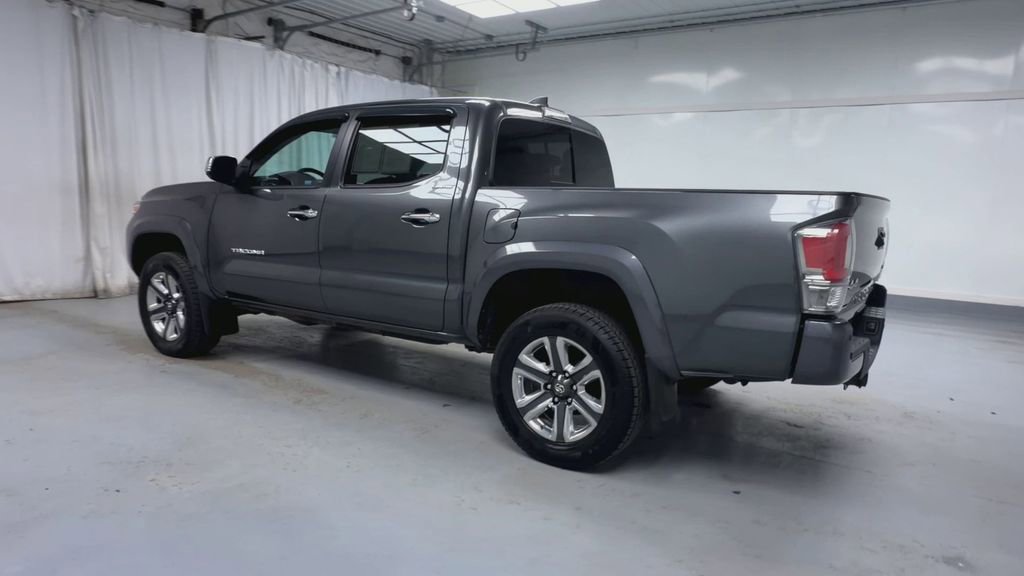 Certified 2018 Toyota Tacoma Limited AWD/4WD image 21