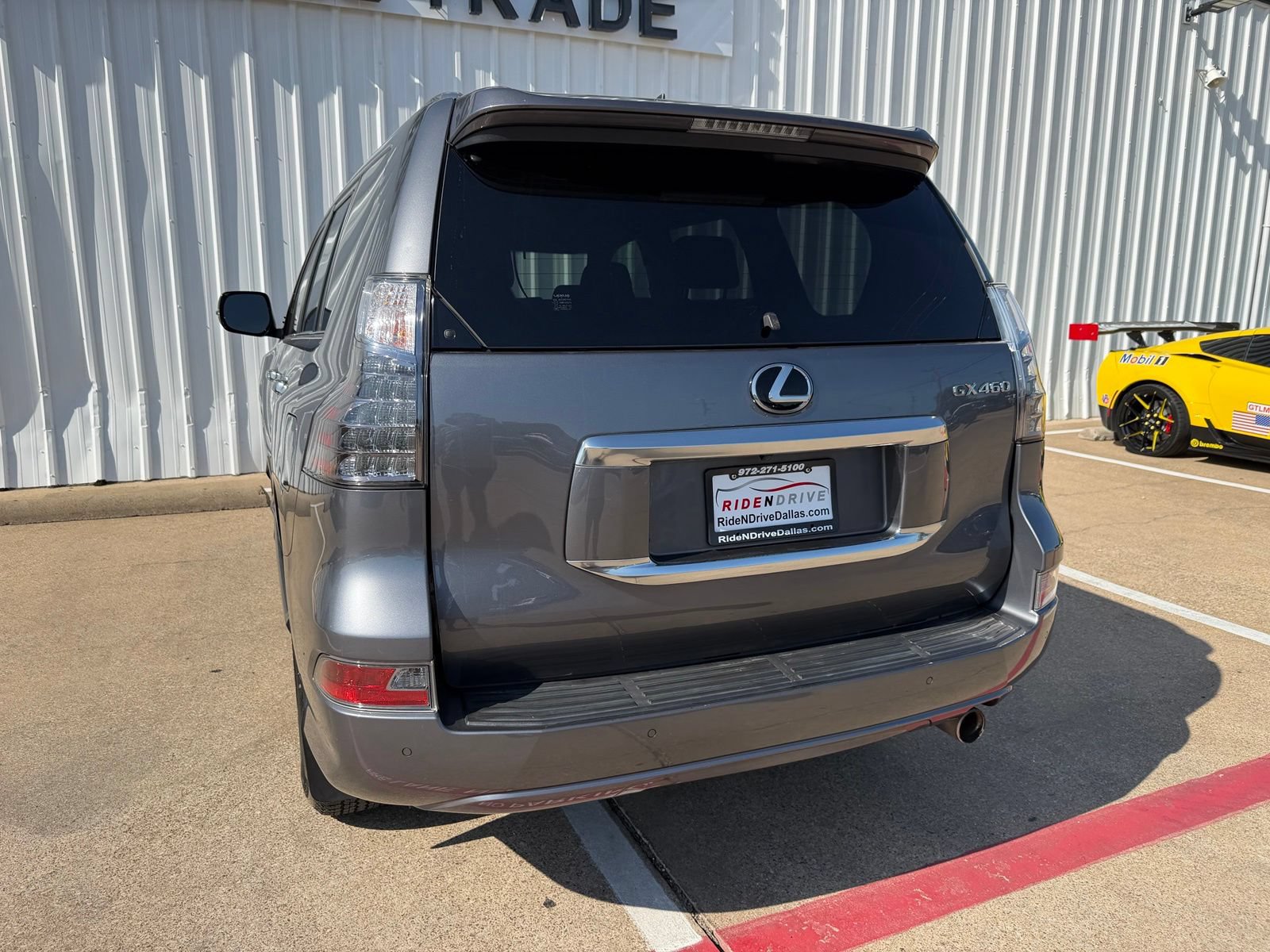 Used 2020 Lexus GX 460 Premium w/ Premium Package AWD/4WD image 5
