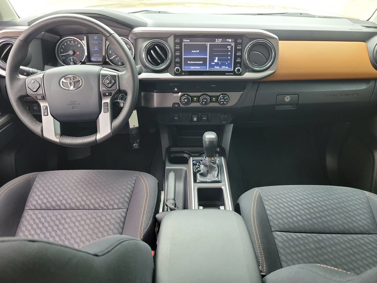 Used 2020 Toyota Tacoma SR5 RWD image 12