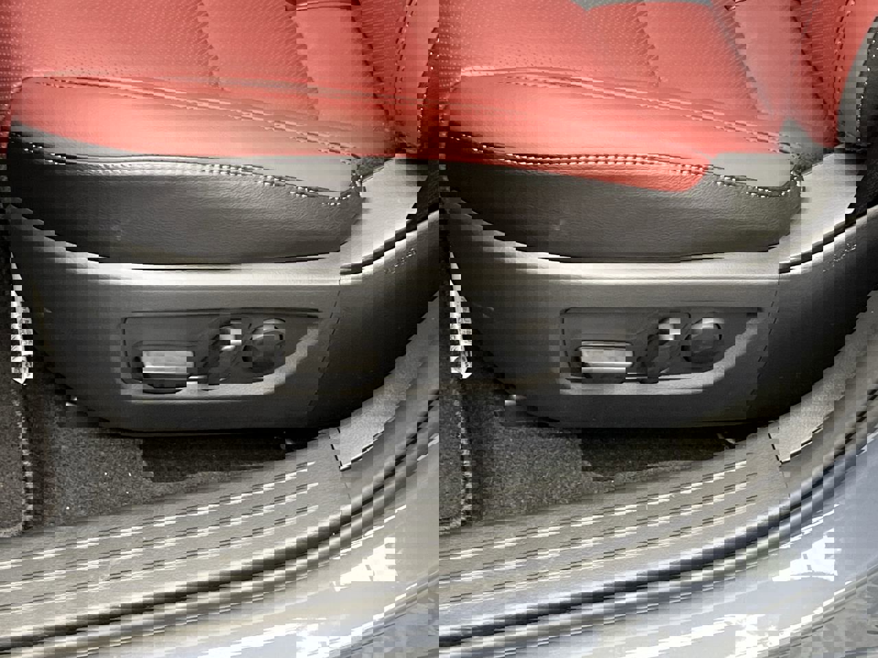 New 2026 MAZDA CX-50 2.5 Hybrid w/ Premium Plus Pkg image 10