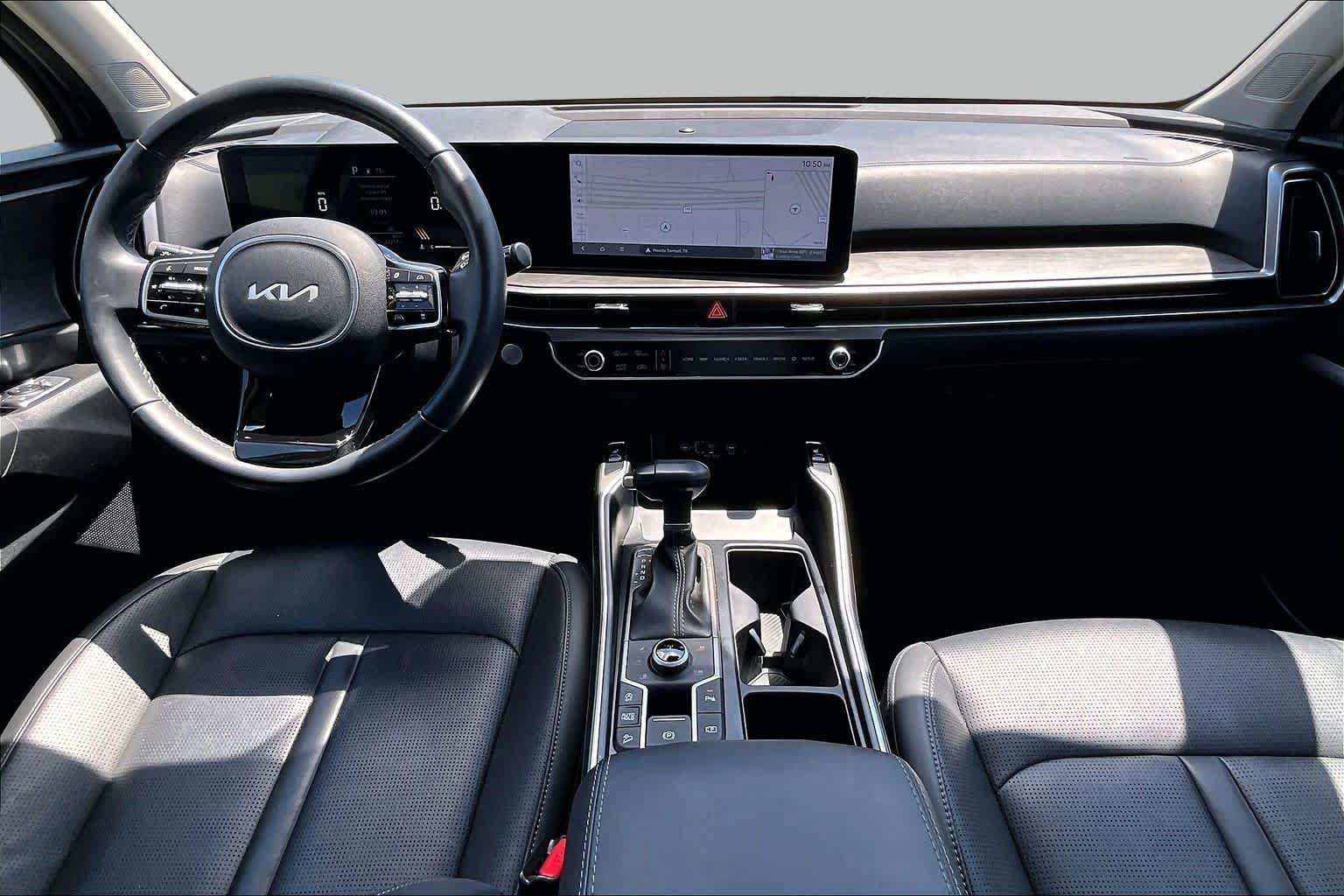 Certified 2024 Kia Sorento X-Line EX AWD/4WD image 15