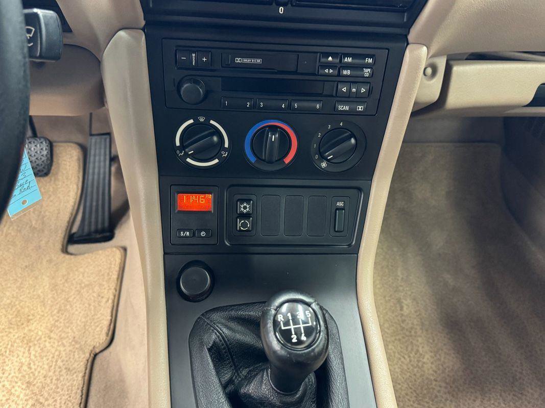 Used 1997 BMW Z3 1.9 RWD image 7