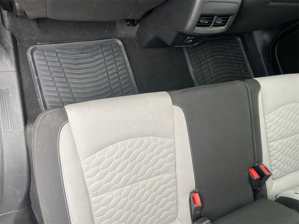 Certified 2019 Chevrolet Equinox LT image 34