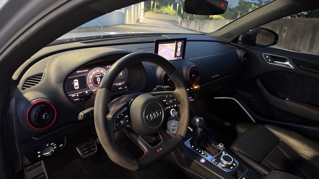 Used 2018 Audi RS 3 w/ Technology Package AWD/4WD image 6