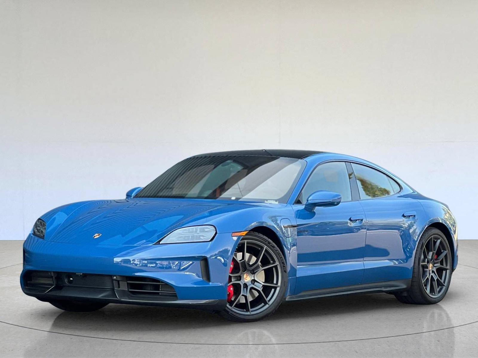 New 2026 Porsche Taycan GTS AWD/4WD image 1