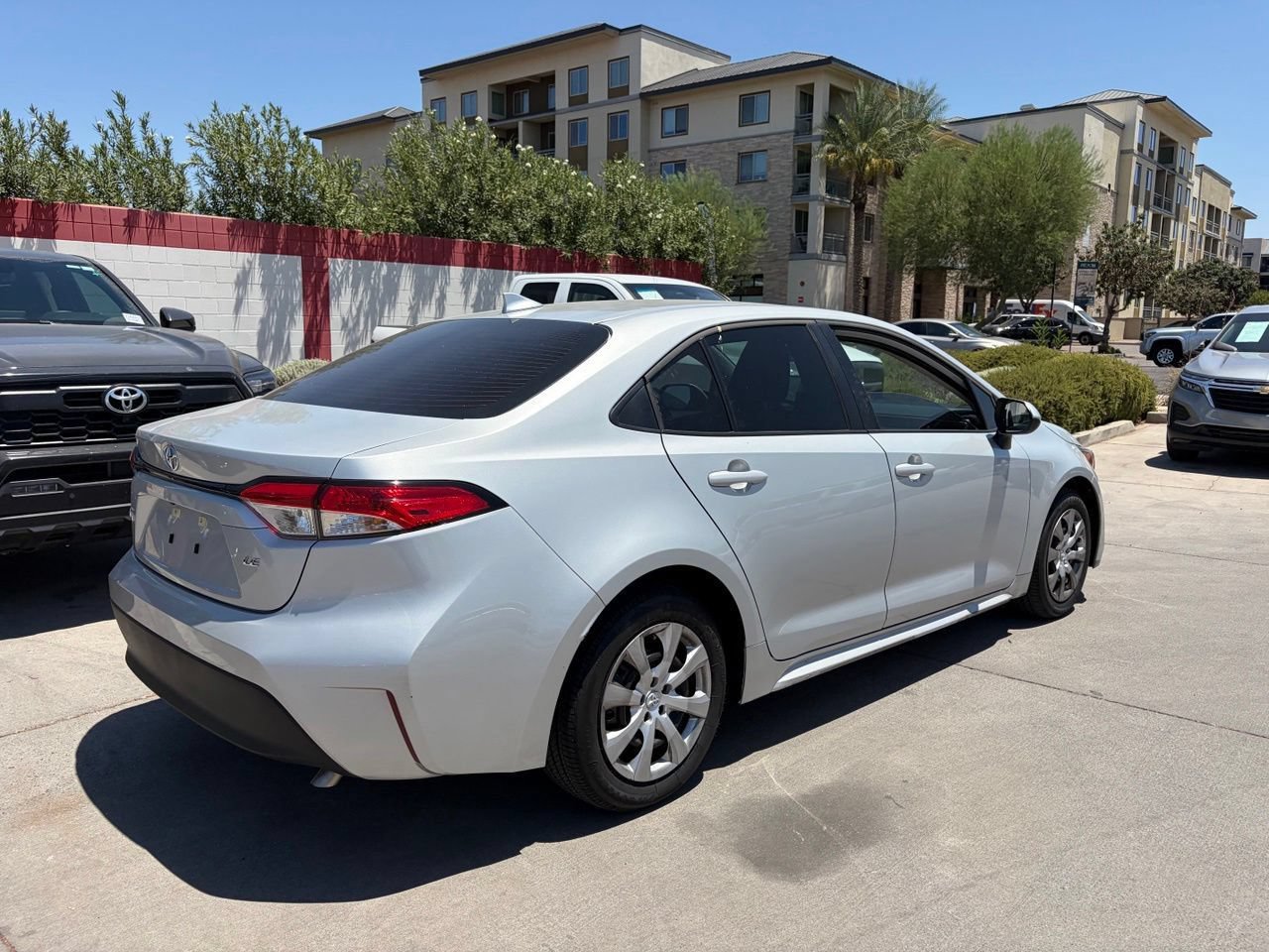 Used 2026 Toyota Corolla LE FWD image 2