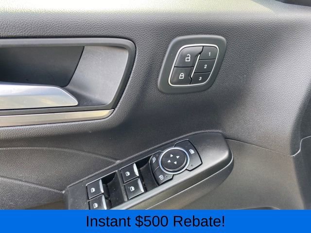 Used 2022 Ford Escape Titanium image 17