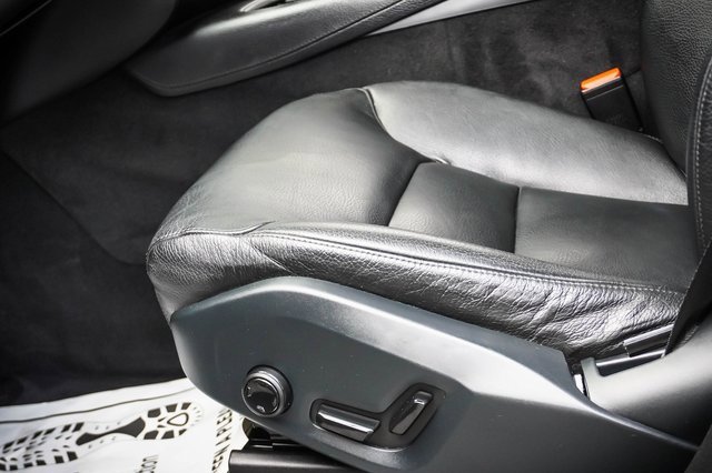 Used 2016 Volvo XC90 T6 Momentum w/ Protection Package Plus image 11