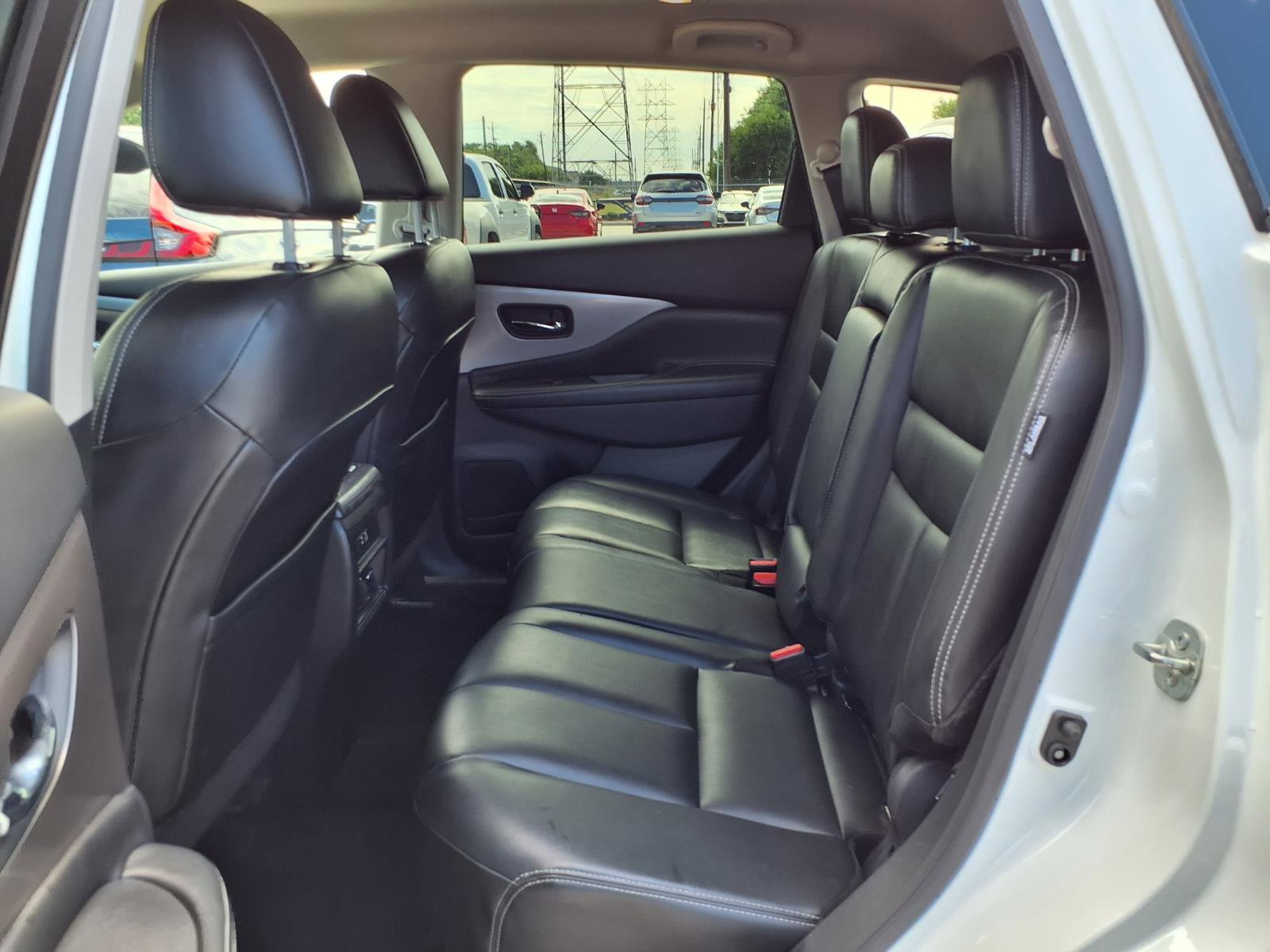 Used 2022 Nissan Murano SV w/ SV Midnight Edition Package FWD image 18