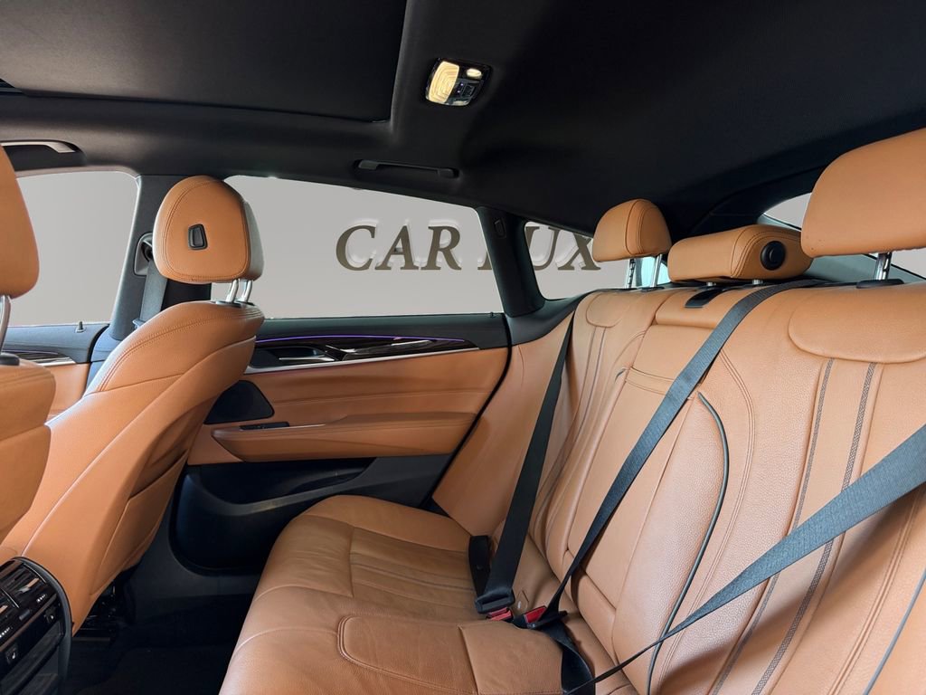 Used 2018 BMW 640i Gran Turismo xDrive image 13