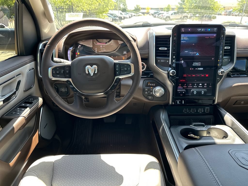 New 2026 RAM 1500 Laramie AWD/4WD image 31