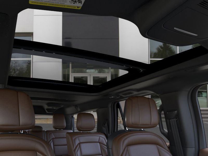 New 2025 Lincoln Navigator L Reserve image 22