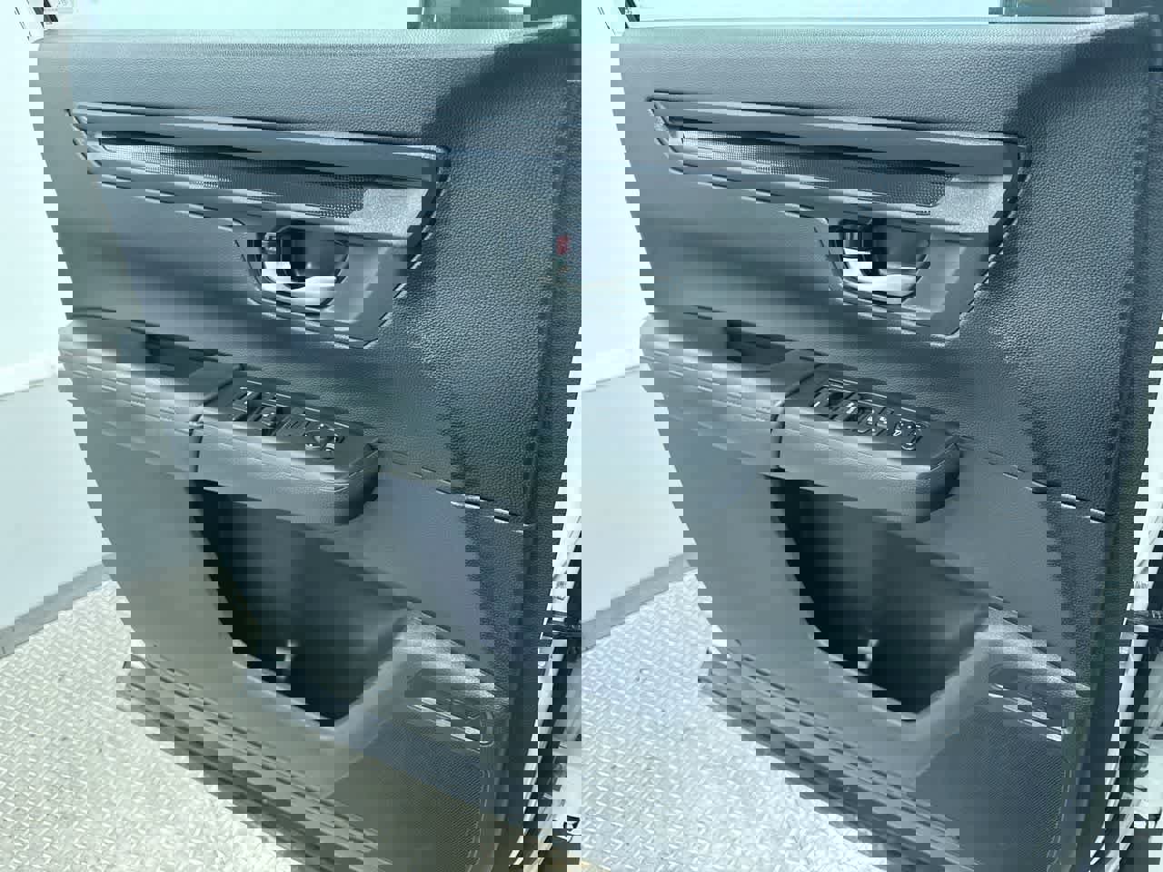 Used 2024 Honda CR-V EX image 29