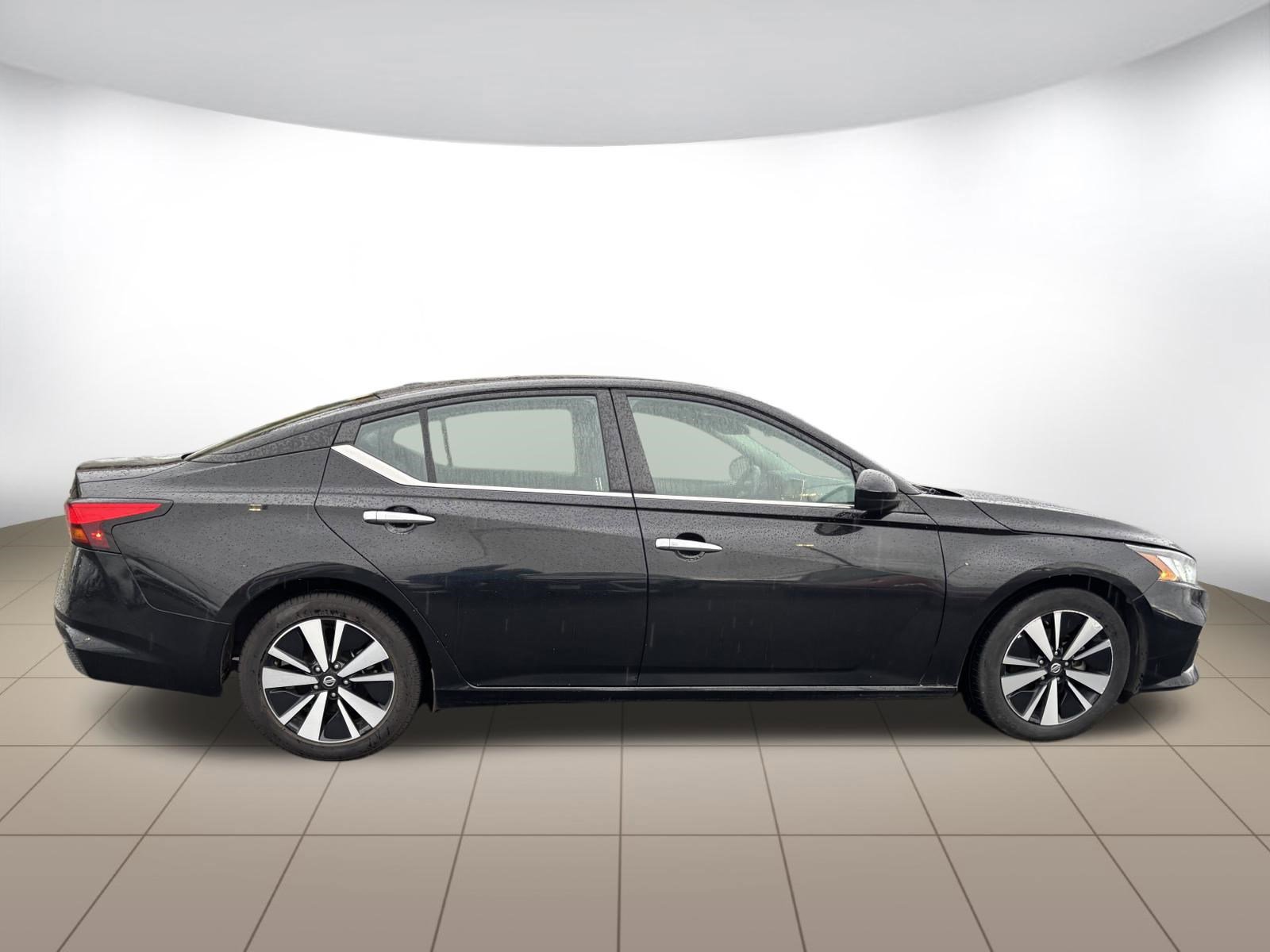 Used 2021 Nissan Altima 2.5 SV FWD image 8