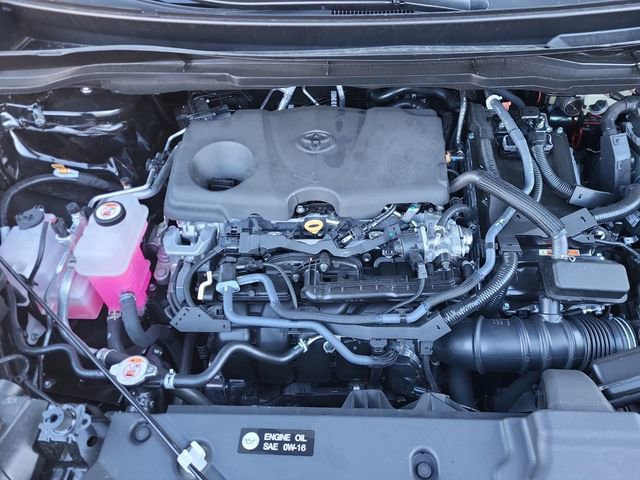 Used 2025 Toyota Sienna XSE image 35