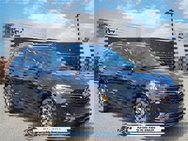 Used 2022 Buick Encore GX Essence w/ Advanced Technology Package