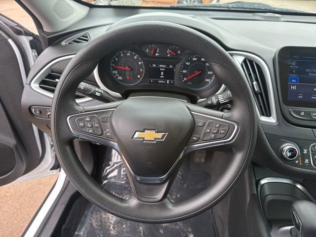 Used 2024 Chevrolet Malibu LT image 16