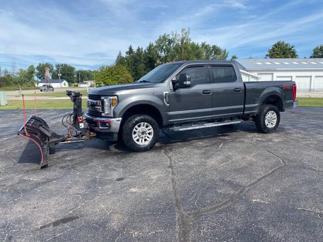 Used 2019 Ford F250 XLT w/ XLT Value Package AWD/4WD image 2