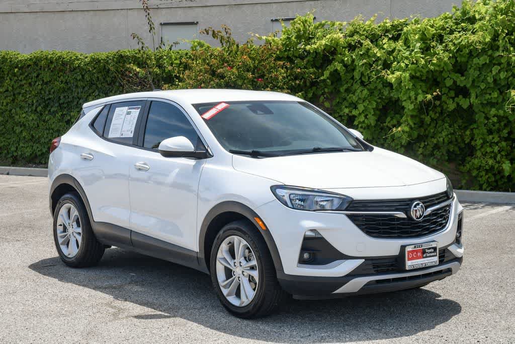 Used 2022 Buick Encore GX Preferred w/ Cold Weather Comfort Package FWD image 3
