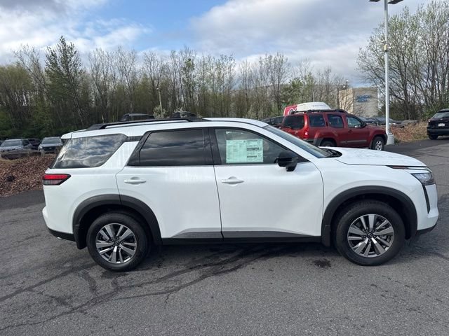 New 2026 Nissan Pathfinder SL w/ Cargo Package AWD/4WD image 4