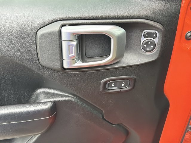 Used 2019 Jeep Wrangler Unlimited Sport S AWD/4WD image 13