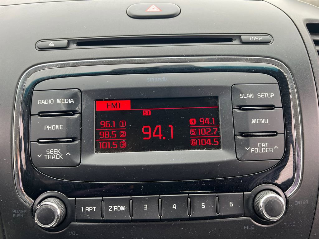 Used 2018 Kia Forte LX image 18