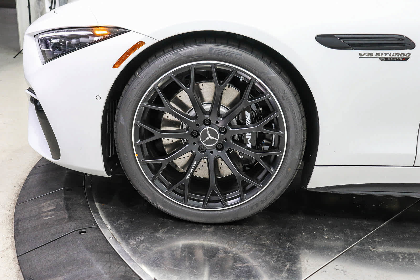 New 2027 Mercedes-Benz SL 55 AMG 4MATIC image 18