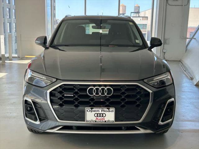 Certified 2025 Audi Q5 2.0T Premium Plus image 2