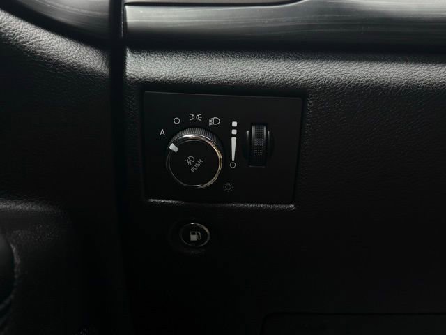 Used 2020 Jeep Grand Cherokee Altitude image 30