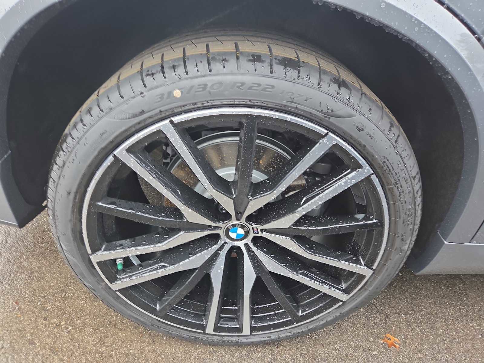 New 2026 BMW X5 xDrive40i w/ Executive Package image 4