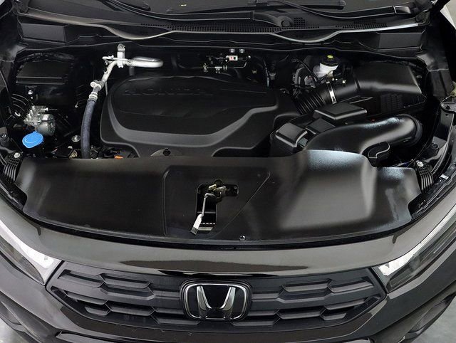 Used 2025 Honda Odyssey Sport-L image 35