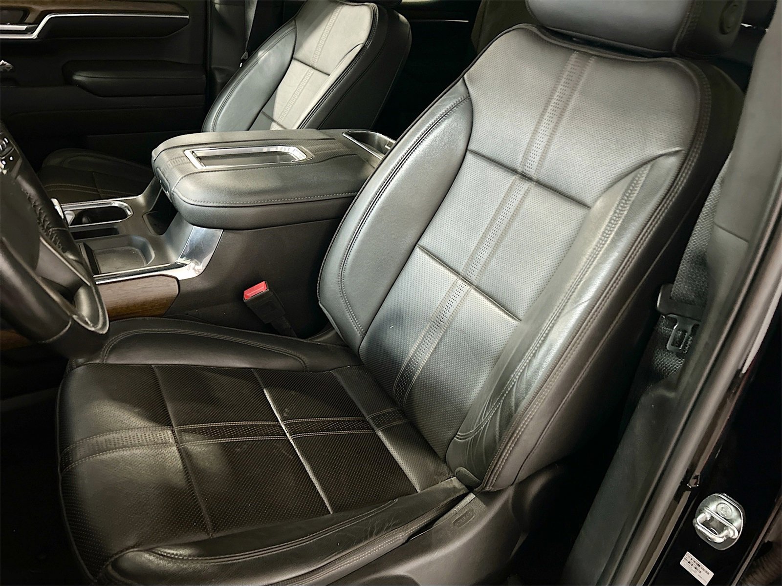 Used 2022 Chevrolet Silverado 1500 High Country w/ High Country Premium Package image 20