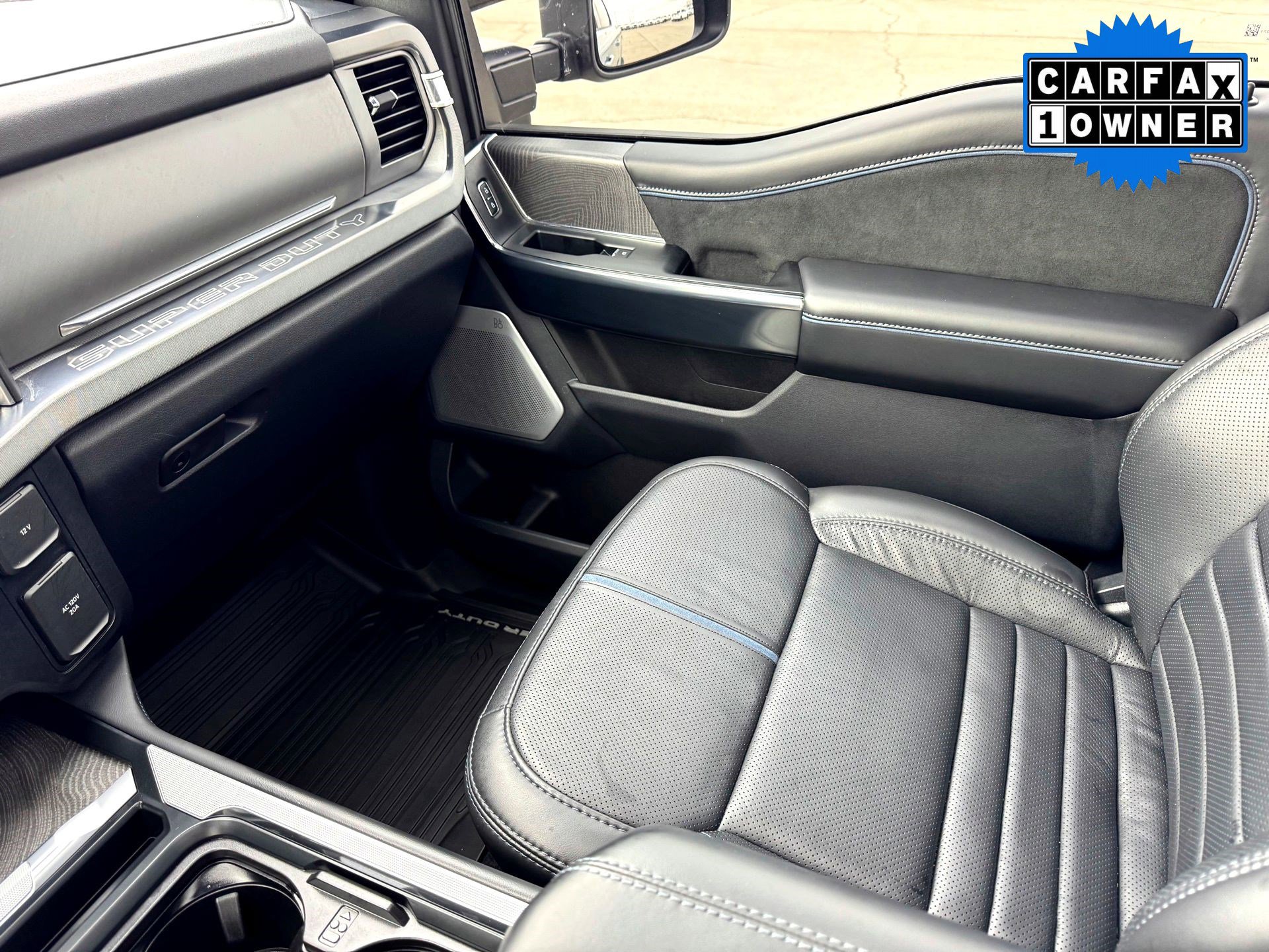 Used 2025 Ford F250 Platinum image 34