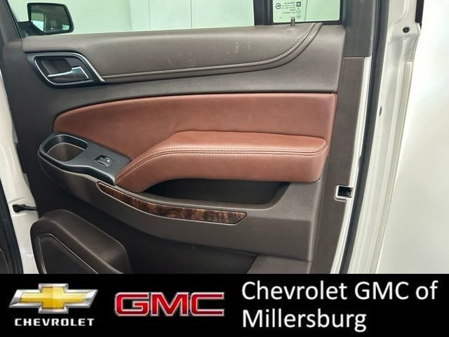 Used 2017 Chevrolet Suburban Premier AWD/4WD image 25